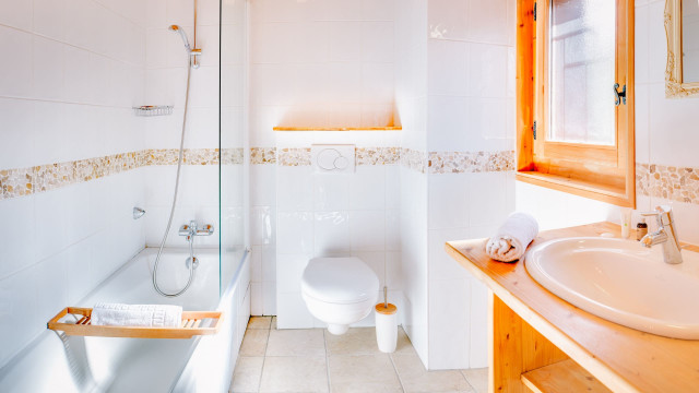 Chalet Tarine, Salle de bain et toilettes, Châtel Piste rouge 74