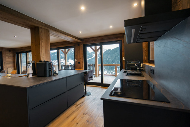 Chalet Vora Alpin, Living-room with dining-room and kitchen, Châtel Mountain holidays
