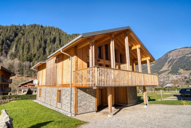 Chalet Ysaline, Chalet vue extérieur, Châtel Ski 74