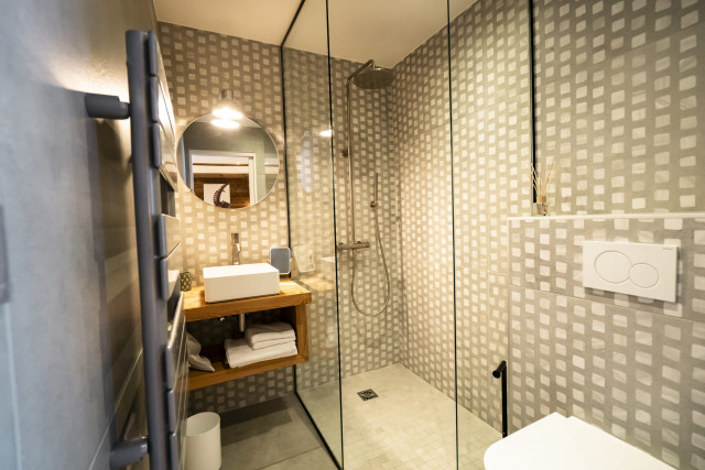 Chalet Ysaline, Salle de douche avec WC, Châtel Location de ski