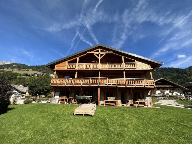 Semi Chalet Libi, La Chapelle d'Abondance, South face of the chalet, Medium mountain walks 74