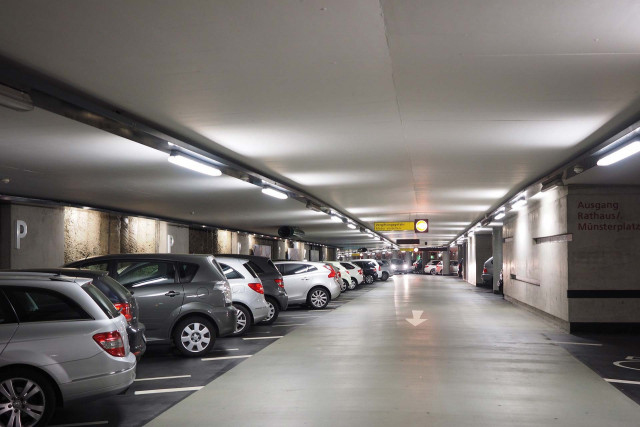 Garer sa voiture dans l'un des parkings de Châtel