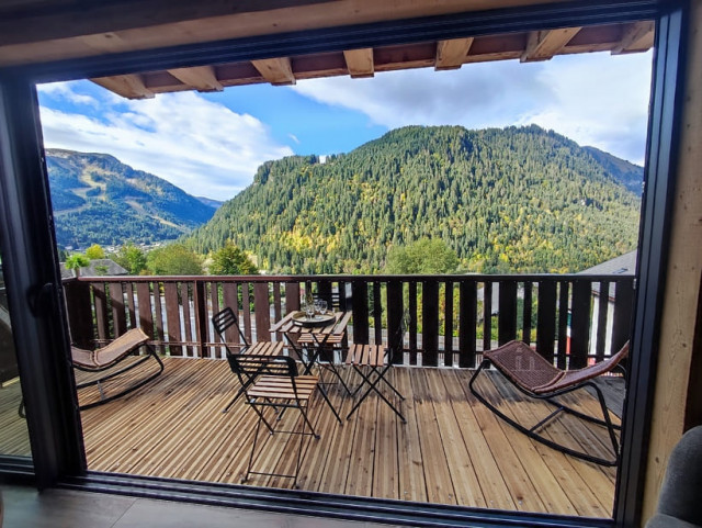 L'etincelle,  Balcony with garden furniture, Châtel Ski resort