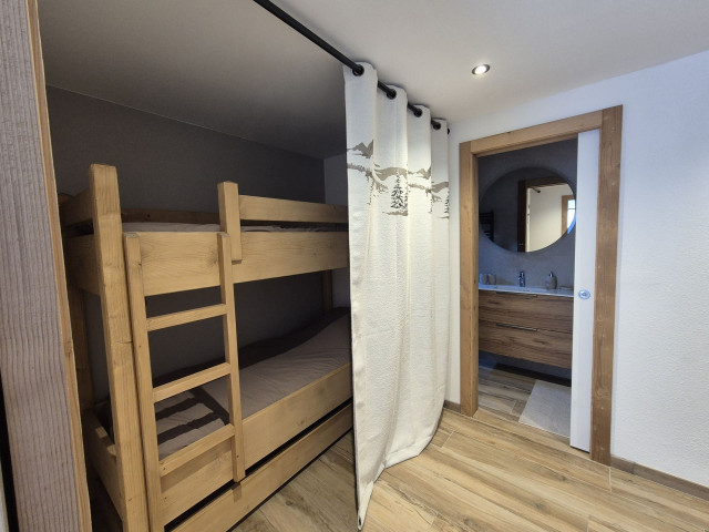 L'etincelle,  Night area with bunkbeds, Châtel Family Holiday