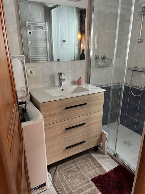 Location chalet La Fouine, Châtel, salle de douche