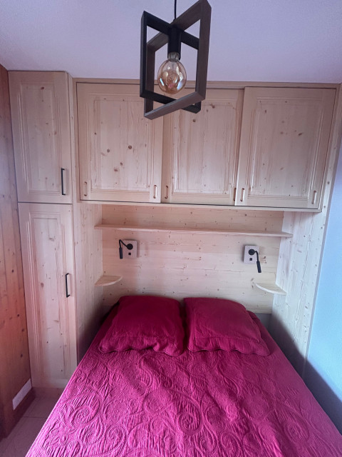 Alexandra Residence, Apartment No. 6, Double Room, Châtel, Haute-Savoie