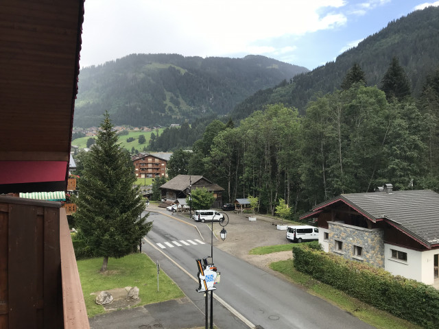 Chalet du Perthuis residence, balcony view, snow, sun, mountains