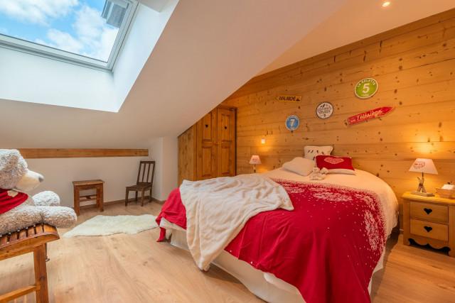Chalets des Freinets Residence, Building C, Apartment 301, Double Room, Châtel, Abondance Valley