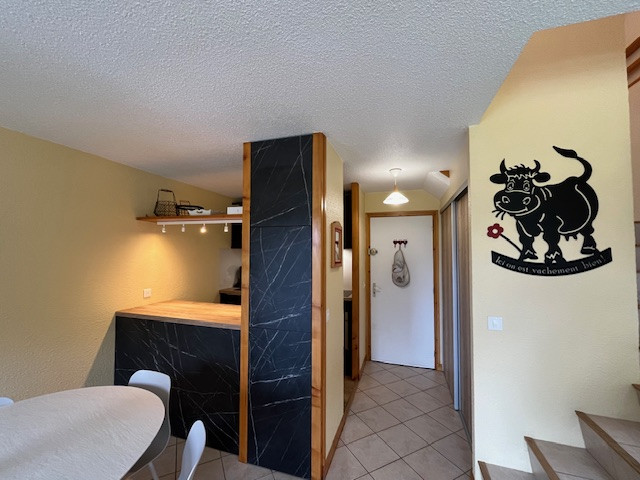 Résidence Chambron, Appartement n°4D, Cuisine et entrée, Châtel Réservation