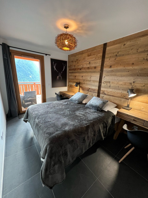 Apartment P'tite Grange n°202, Double bed, balcony, Châtel Ski Holiday