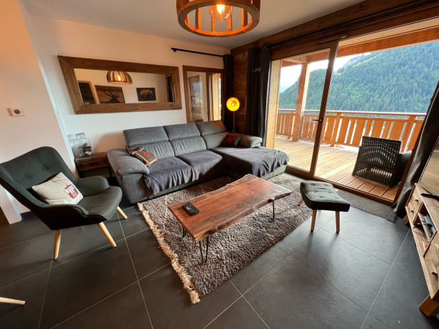 Résidence la P'tite Grange, Appartement 202, Séjour, Châtel Location ski