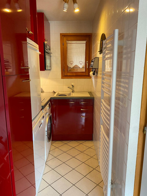 Le Chamois - Les Jonquilles Residence, Kitchen, Châtel Abondance Cheese