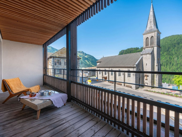 Residence Le Lion d'Or, Apartment 4, Châtel, Balcony and view, Authentic village