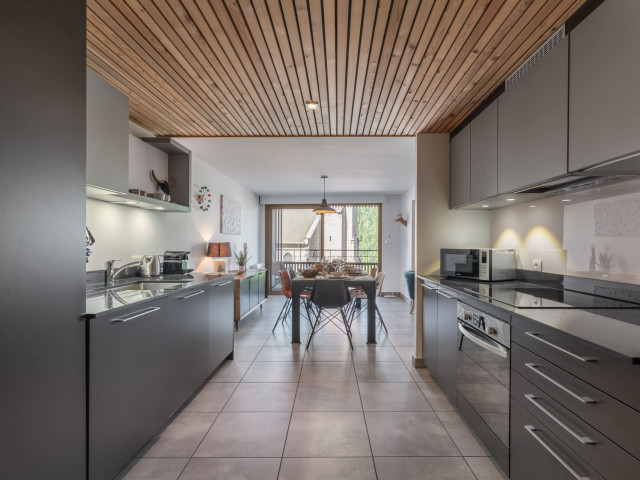 Residence Le Lion d'Or, Apartment 4, Châtel, Kitchen, Mountain village