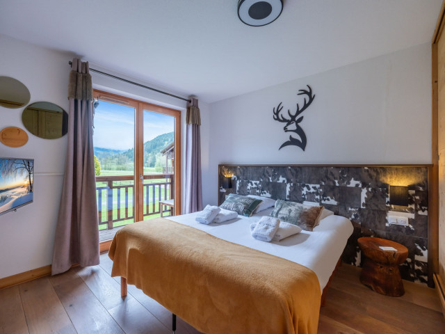 Residence Le Mont Blanc - Oasis, Apartment 07A, Chatel, Double bedroom, Accommodation rental