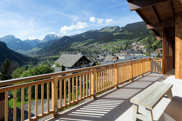 Residence The Mont Royal, Balcony with mountain view, Châtel