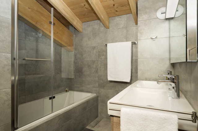 Résidence le Mont Royal, Salle de bain, Châtel Domaine skiable