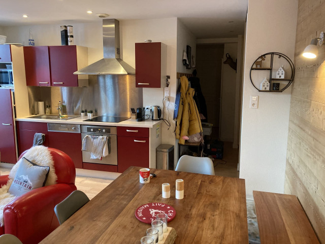 Residence Le Morclan n°15, Kitchen open to living room, Châtel Mountain 74