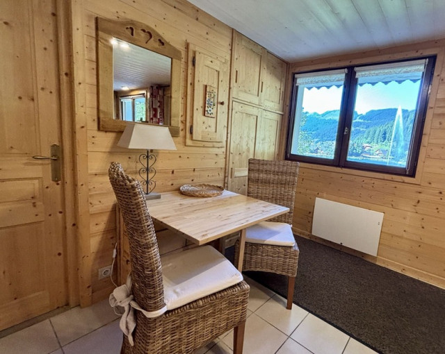 Résidence Les Fioles, appartement 19, salon, Châtel ski neige vacances montagne