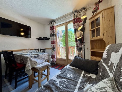 Résidence Les Gentianes, apartment B64, dining room, Châtel Les Portes du Soleil
