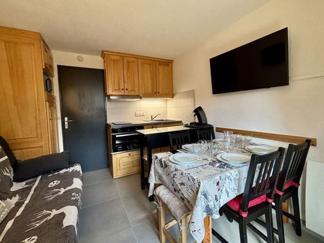 Résidence Les Gentianes, apartment B64, living room kitchen dining room, Châtel Reservation