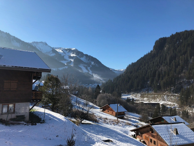 Residence Loges Blanches 102C, Terrace view en winter, Châtel Winter 74