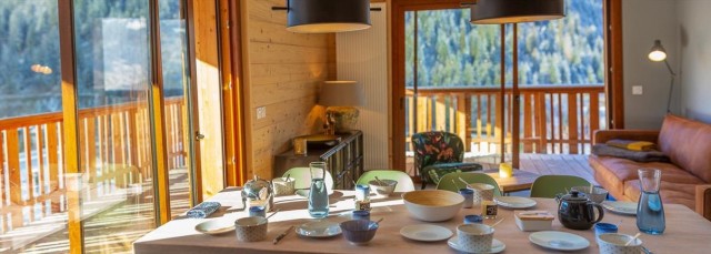 Résidence les Loges Blanches, 8 personnes, Châtel, centre du village, séjour, salle à manger