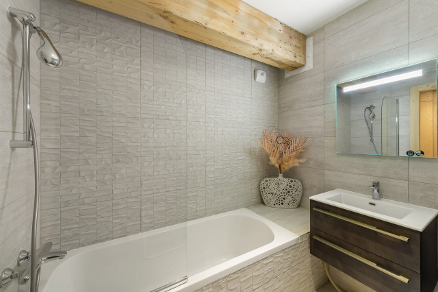 Residence The Perles de Savoie, Apt 401A, Bathroom, Mount Grange Châtel holidays
