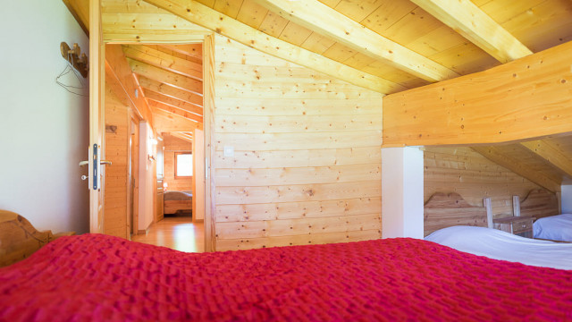 Residence Les Pins, Apartment 11, Châtel, Bedroom, 74390