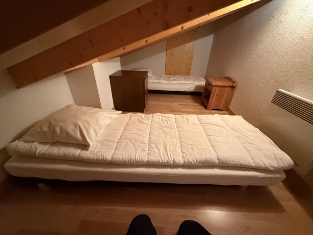 Residence Les Pins, Apartment 11, Châtel, Single beds 1, Portes du Soleil