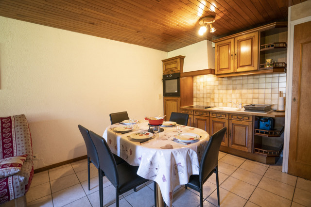 Residence Les Rhododendrons Apartment 307, Châtel, Kitchen, Portes du Soleil 74390