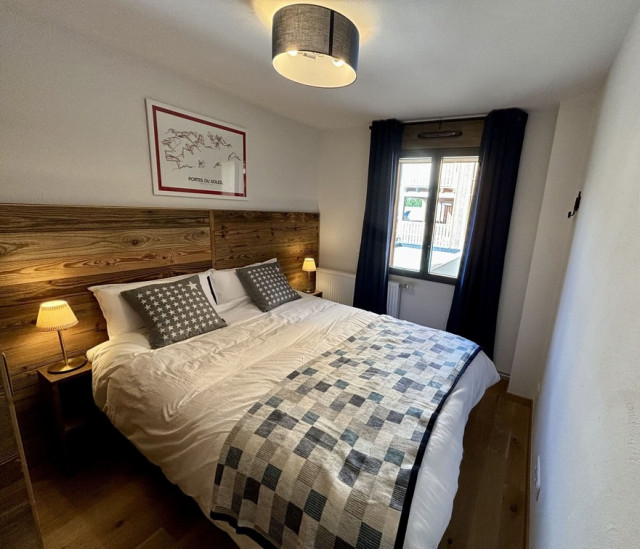 Résidence Les Soldanelles, appartement 07, chambre double, Châtel vacances montagne 