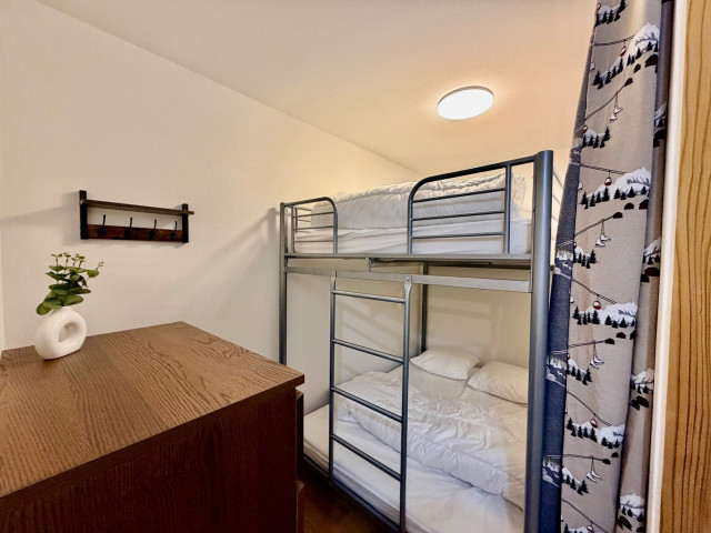 Les Soldanelles Residence, Apartment B04, bedroom, Châtel, Abondance Valley