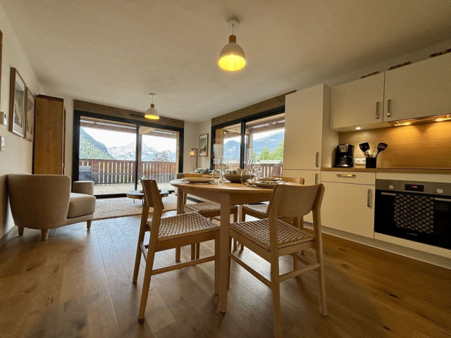Les Soldanelles Residence, Building A, Apartment 02, dining room, Châtel Vallée d'Abondance 74