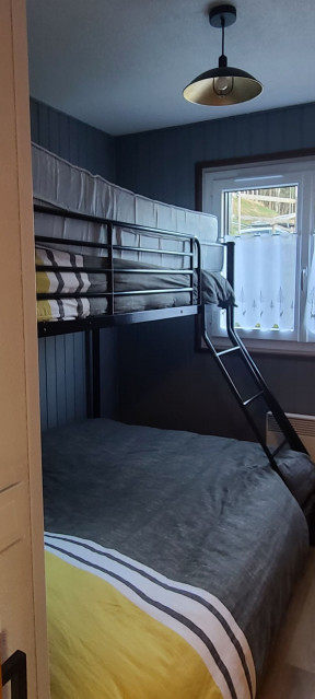 Residence Les Tyroliens, Apartment 12A, Chatel, Triple bedroom, Mountain village