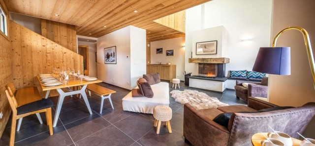 Résidence Lion d'Or, 10 personnes, Châtel, centre du village, séjour, salon, cheminée
