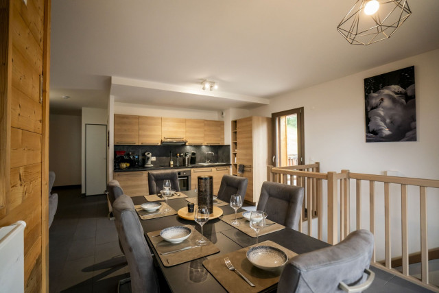 Residence O Rouge, apartment B1, dining room/kitchen, Châtel, Haute-Savoie