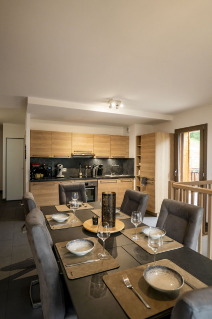 Residence O Rouge, apartment B1, dining room/kitchen, Châtel Vallée d'Abondance