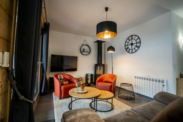 Residence O Rouge, apartment B1, living room, Châtel Vallée d'Abondance, skiing, snow, sun vacation