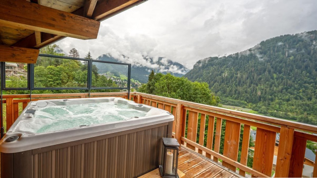 Résidence O Rouge, Terrasse avec jacuzzi, Châtel