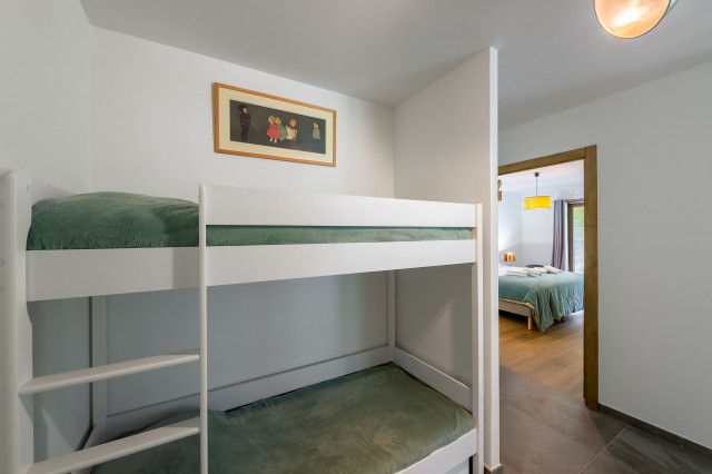 Quintessence residence Apt 101 B, Entrance Bunk beds, Châtel Ski lifts