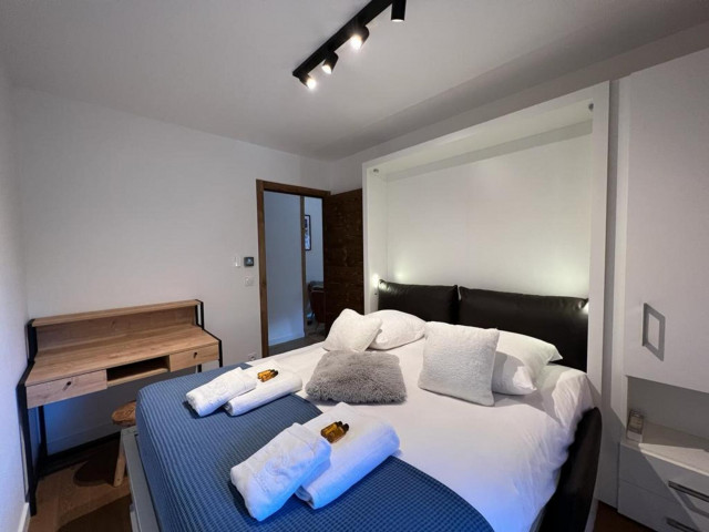 Résidence Quintessence Apt 201 A, chambre avec lit escamotable, Châtel Portes du Soleil
