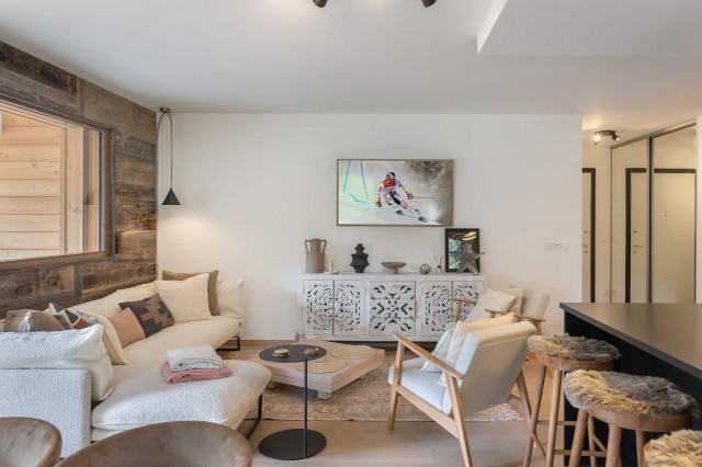 Quintessence residence, Apt 202B, Living room, Portes du Soleil 74