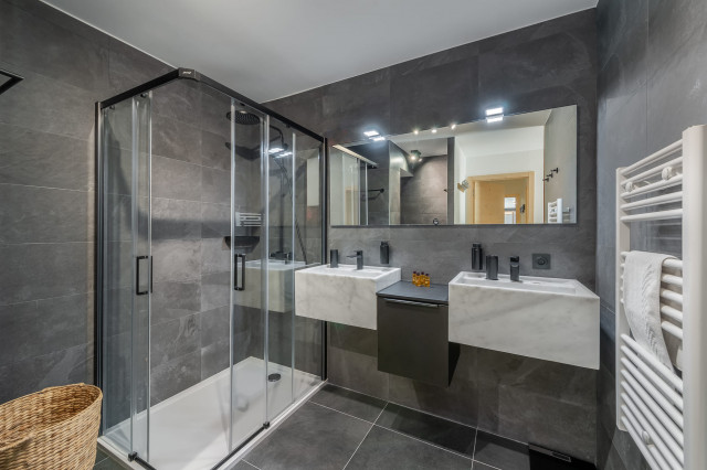 Résidence Quintessence, Apt 303B, 9 personnes, Salle de douche, Châtel Prestige