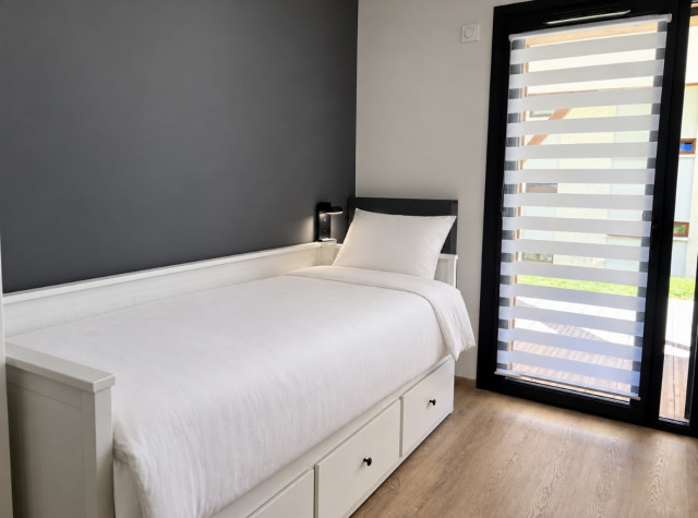 THE VIEW 13 Apartment, Sleeps 6, Châtel, Bedroom 2, Mountain Vacation in France