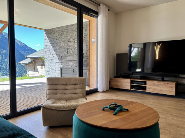 THE VIEW 13 Apartment, Sleeps 6, Châtel, Terrace, Ski and Snow Vacations