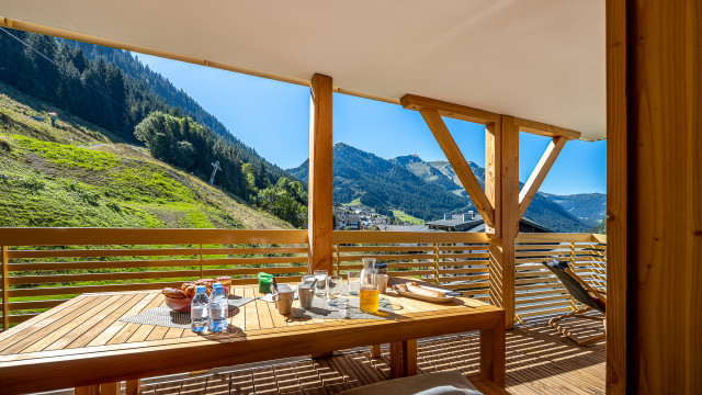 Résidence the VIEW, 6 personnes, Châtel, centre du village, terrasse, vue montagne