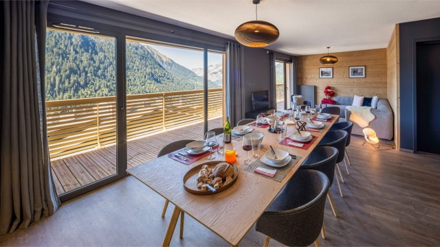 Résidence the VIEW, 8 personnes, Châtel, centre du village, salon, salle à manger
