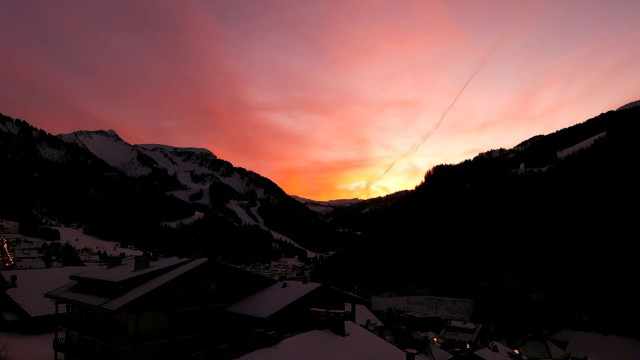 Résidence the View, Châtel centre, balcon, vue montagnes, Soleil Vacances