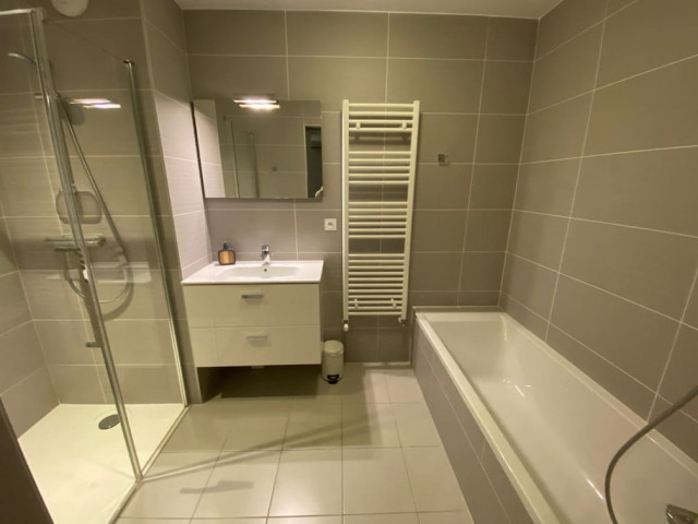 salle-de-bain-petite-8310262